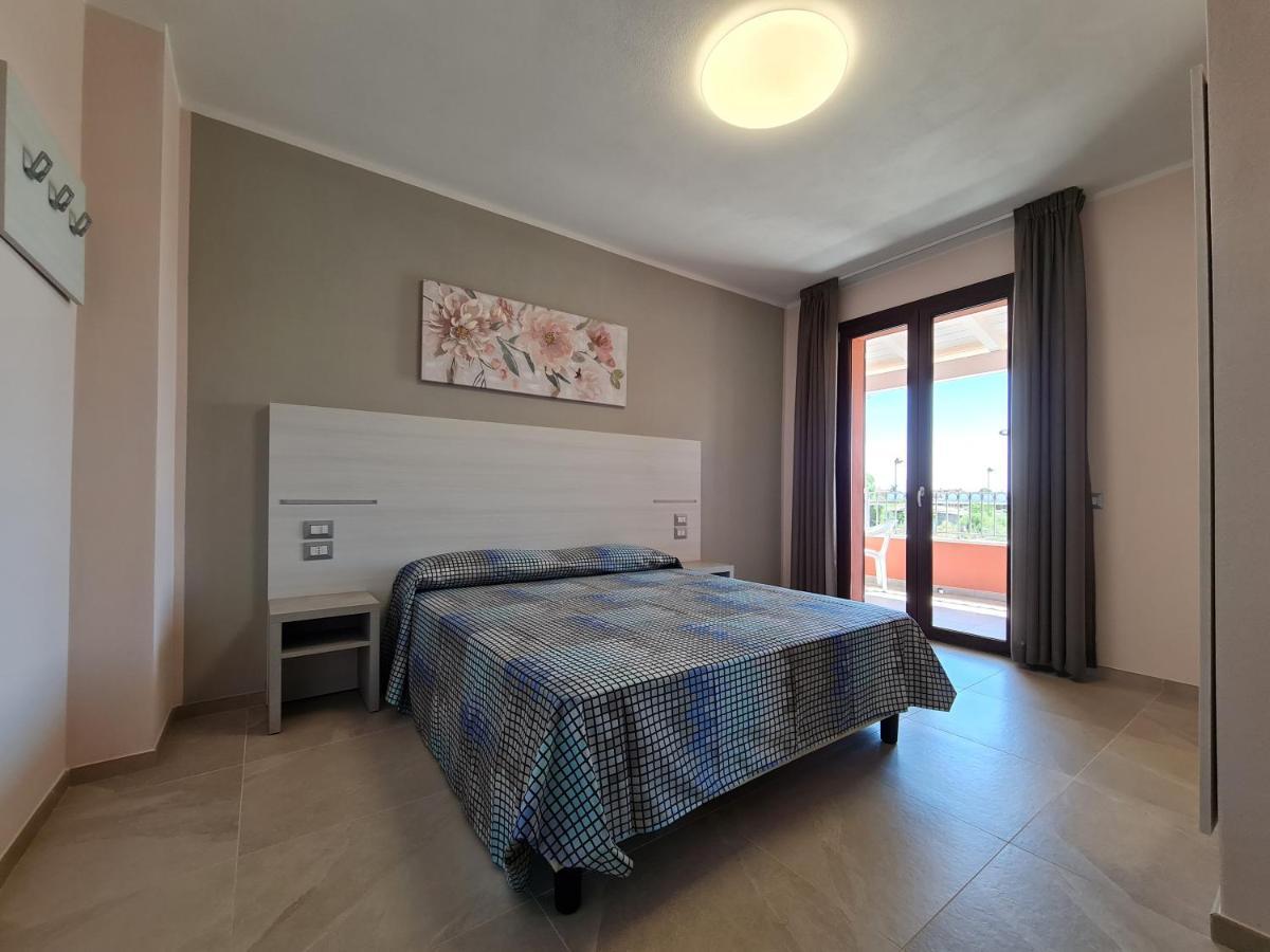 Il Risveglio Di Pula Domo Hotel Екстериор снимка